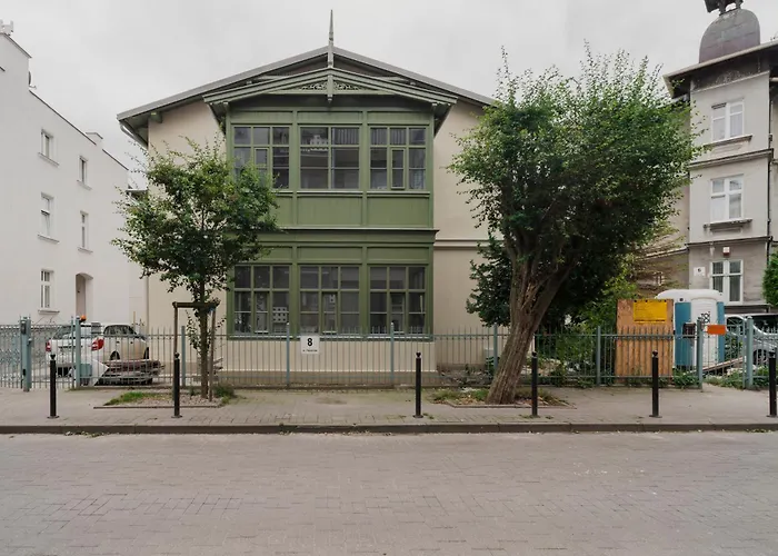 TOTU HOME Pułaskiego 8